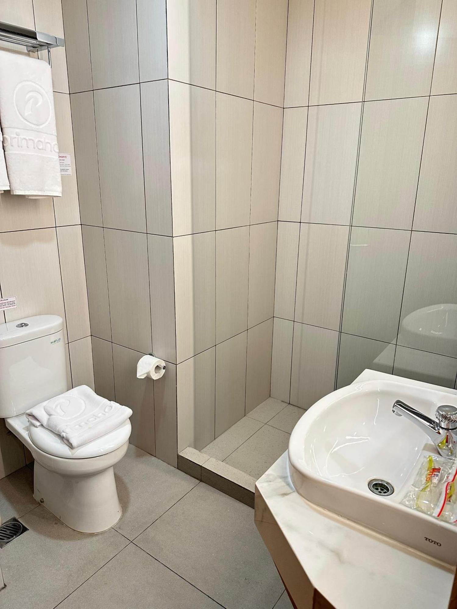 Hotel D'primahotel Jemursari